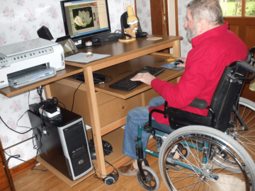 auboi petit bureau informatique fauteuil handicapé